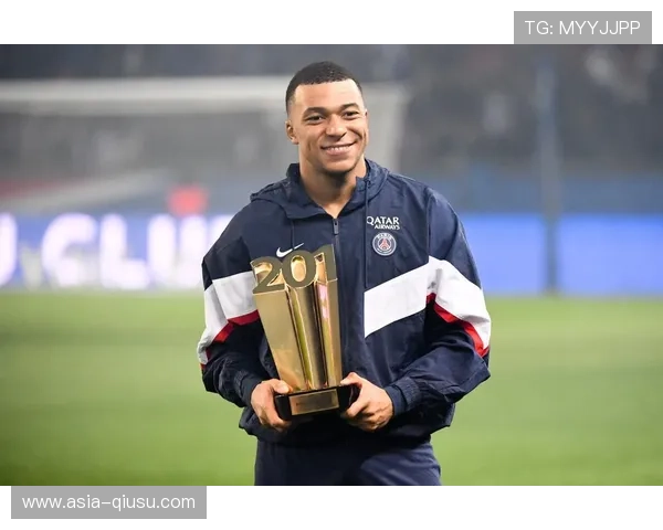 姆巴佩弟弟伊桑的崛起,法甲星二代闪耀 姆巴佩弟弟伊桑的崛起,法甲星二代闪耀